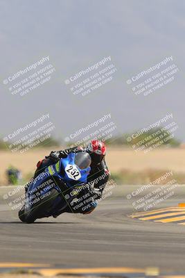 media/Sep-30-2023-SoCal Trackdays (Sat) [[636657bffb]]/Turn 15 (1120am)/